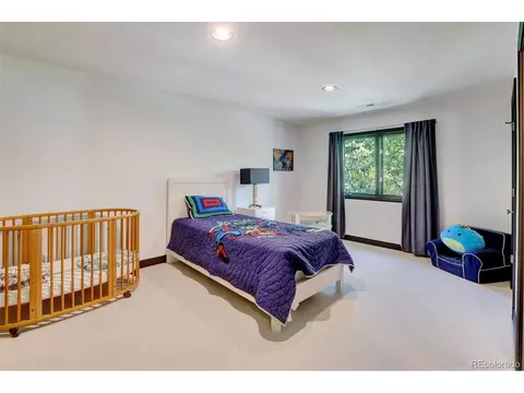 8776 E Iliff Dr, Denver, CO 80231 photo 30