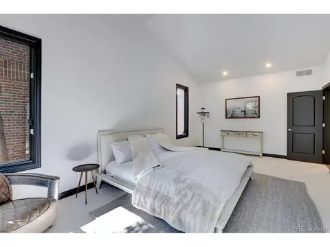 8776 E Iliff Dr, Denver, CO 80231 photo 23