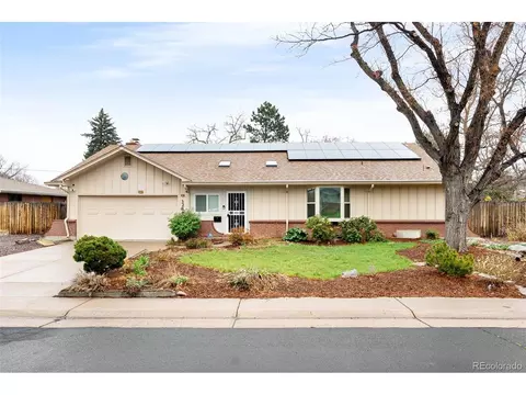 3288 S Dayton Ct, Denver, CO 80231