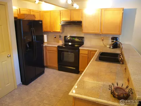 226 S 3rd St, Berthoud, CO 80513 photo 5