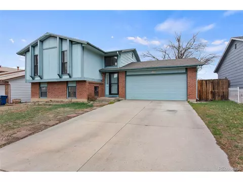 1774 S Cathay St, Aurora, CO 80017