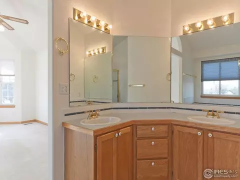 8701 Nelson Rd, Longmont, CO 80503 photo 17