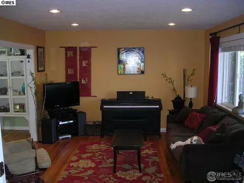 4490 Squires Cir, Boulder, CO 80305 photo 3