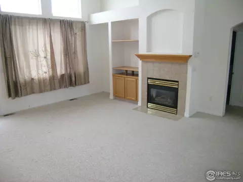 6526 Sage Ave, Firestone, CO 80504 photo 2