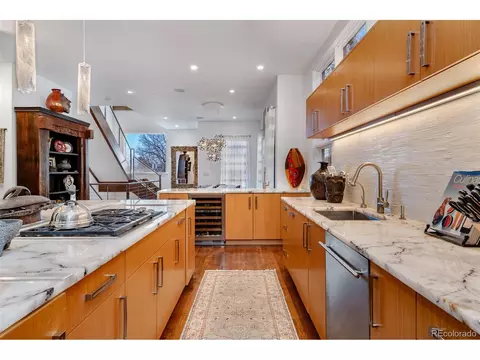 Undisclosed, Denver, CO 80206 photo 10
