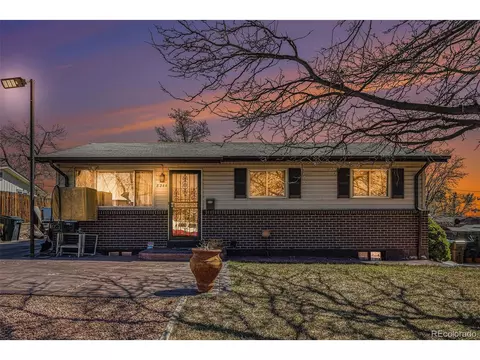8244 Clemson Ln, Westminster, CO 80031
