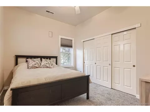 912 33rd St, Denver, CO 80205 photo 8