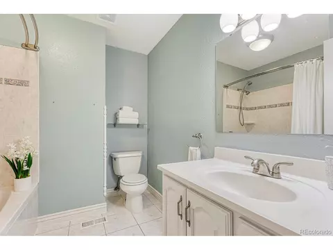 15918 E Flora Pl, Aurora, CO 80013 photo 29