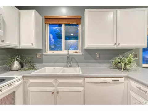 15918 E Flora Pl, Aurora, CO 80013 photo 11