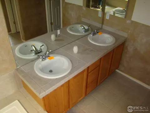 5905 Stagecoach Ave, Firestone, CO 80504 photo 12