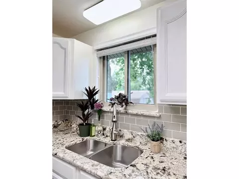 Kitchen - 16179 E Flora Pl, Aurora, CO 80013 photo 1 of 7