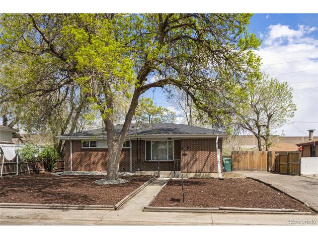2636 Xanadu St, Aurora, CO 80011