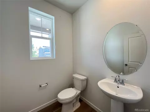 24487 E Adriatic Dr, Aurora, CO 80018 photo 5