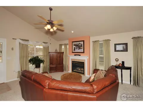 211 53rd Ave, Greeley, CO 80634 photo 3