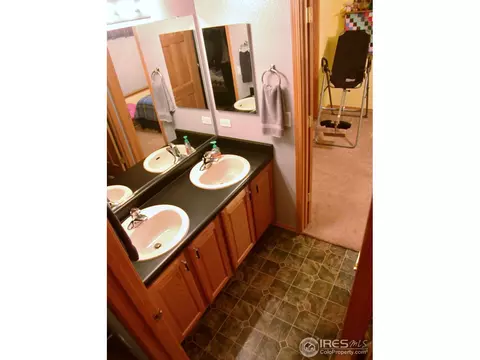 4927 Shenandoah Ave, Firestone, CO 80504 photo 15
