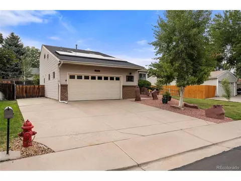 7541 Ames St, Arvada, CO 80003 photo 3