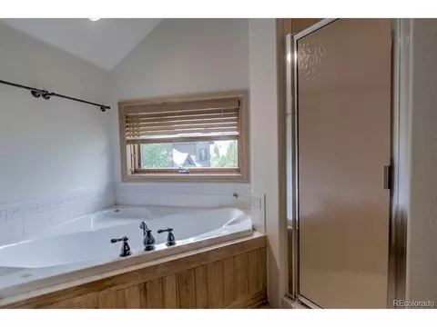 Bath - 1817 Stellar Dr, Silverthorne, CO 80498 photo 8 of 11