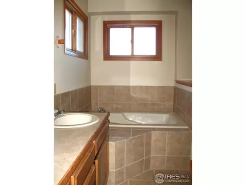 624 Ruby Dr, Fort Collins, CO 80525 photo 7