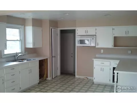 25 E 4th Ave, Longmont, CO 80504 photo 4