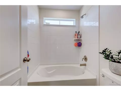 26307 E 3rd Ave, Aurora, CO 80018 photo 29