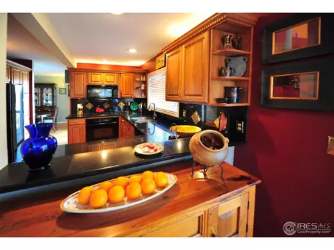 5688 Table Top Ct, Boulder, CO 80301 photo 1