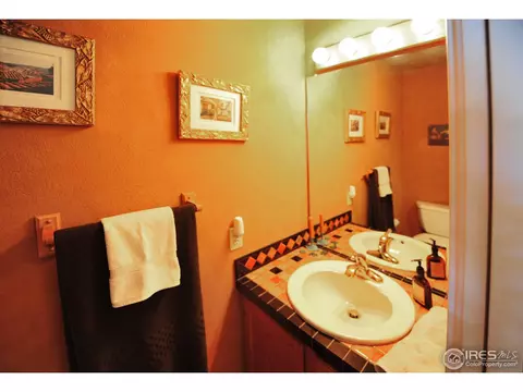 5688 Table Top Ct, Boulder, CO 80301 photo 22