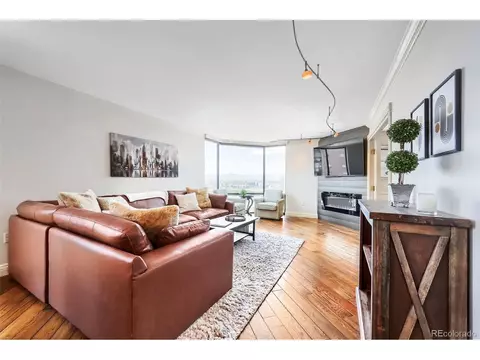 1625 Larimer St #3001, Denver, CO 80202