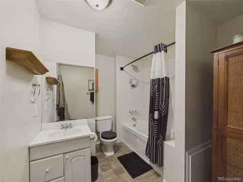Bath - 4017 Eagles Nest Dr, Evans, CO 80620 photo 2 of 2