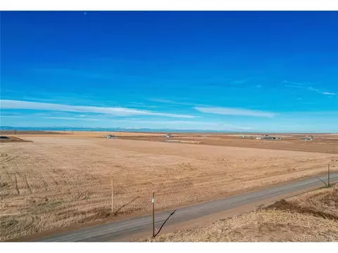 Manila Rd, Bennett, CO 80102
