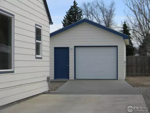 2120 6th St, Greeley, CO 80631 photo 3