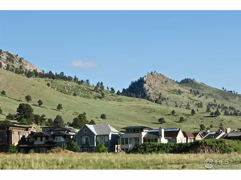 5325 Denver St, Boulder, CO 80304 photo 2