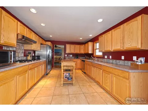 37023 Kingfisher Ct, Windsor, CO 80550 photo 2