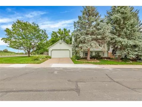 369 Mulberry Cir, Broomfield, CO 80020