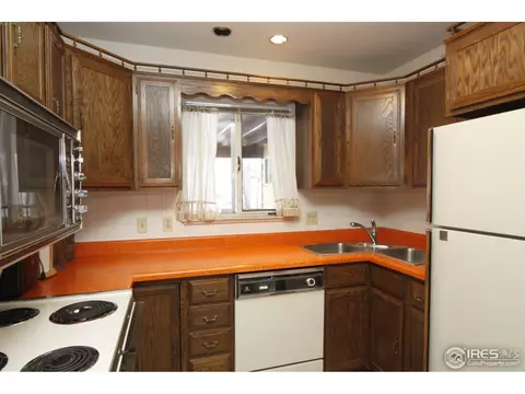 335 31st St, Boulder, CO 80305 photo 6