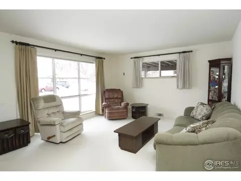 335 31st St, Boulder, CO 80305 photo 2