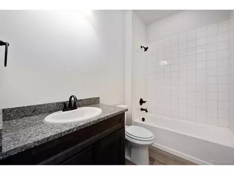 22047 E Tufts Cir, Aurora, CO 80015 photo 4