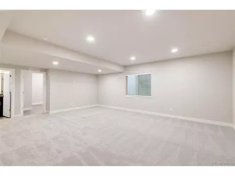 11090 E 26th Ave, Aurora, CO 80010 photo 24