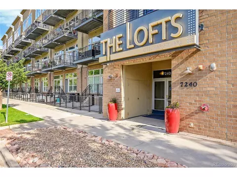 7240 W Custer Ave #301, Lakewood, CO 80226