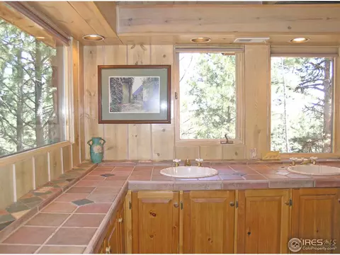 1741 Timber Ln, Boulder, CO 80304 photo 3