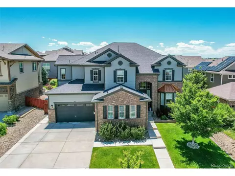 26745 E Peakview Dr, Aurora, CO 80016