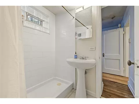 Bath - 1024 E 14th Ave #2, Denver, CO 80218 photo 1 of 1
