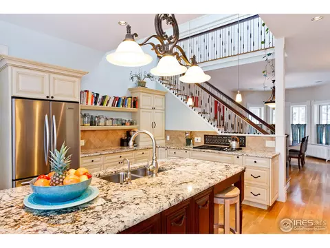 700 Aurora Ave, Boulder, CO 80302 photo 2