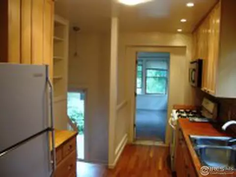 712 17th St, Boulder, CO 80302 photo 2