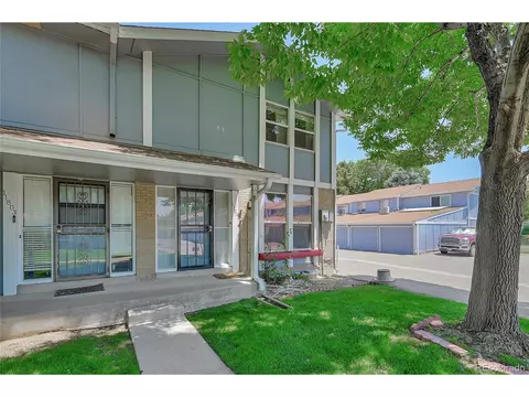 11801 E Canal Dr, Aurora, CO 80011