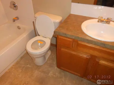 1044 Canal Dr, Windsor, CO 80550 photo 9