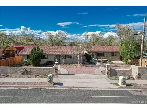 2516 Broadway St, Colorado Springs, CO 80904