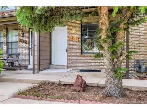 1287 Sable Blvd, Aurora, CO 80011 photo 2