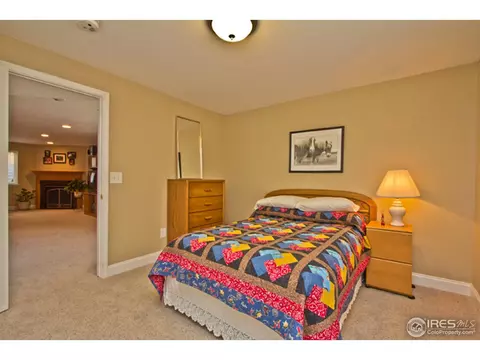 5928 Scenic Ave, Longmont, CO 80504 photo 16