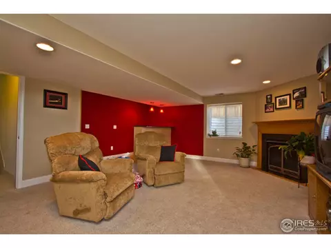 5928 Scenic Ave, Longmont, CO 80504 photo 13