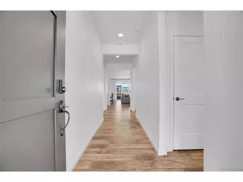 27888 E 7th Ave, Aurora, CO 80018 photo 5